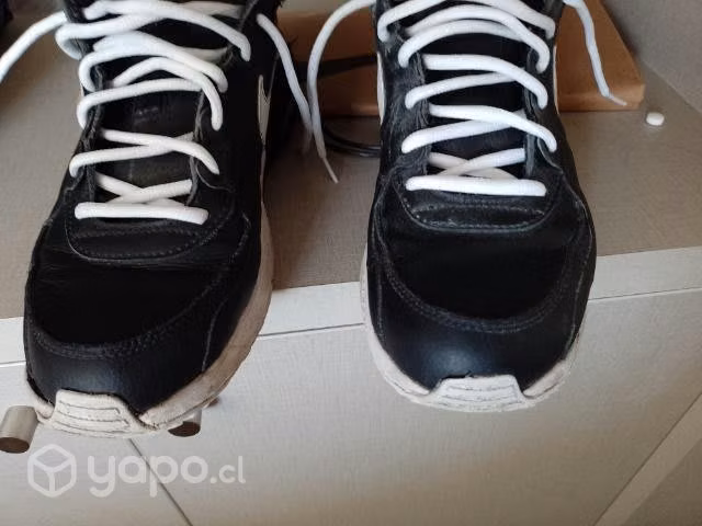 Zapatillas Nike AirMax - Imagen 2