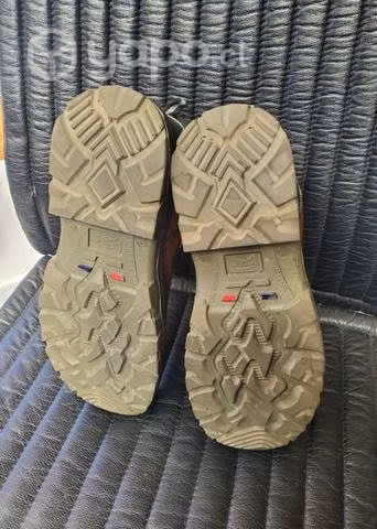 Zapato de seguridad Treck 44 (29 ctm)