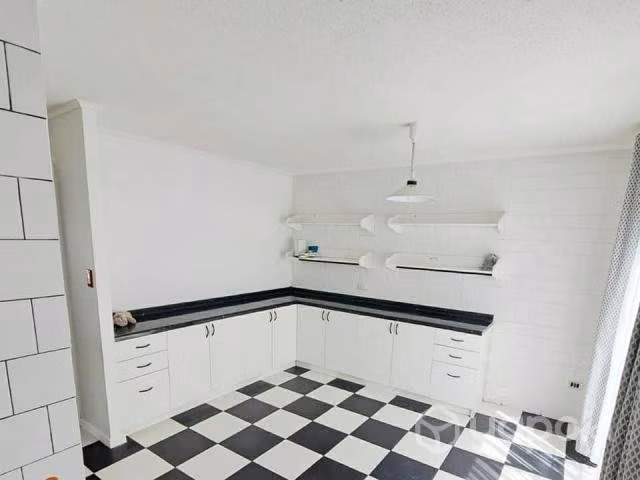 Arriendo casa doña antonia