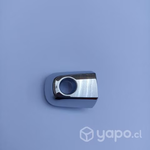 Tapa manilla Mitsubishi L200