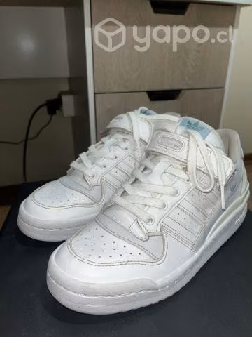 Adidas Forum low vegan