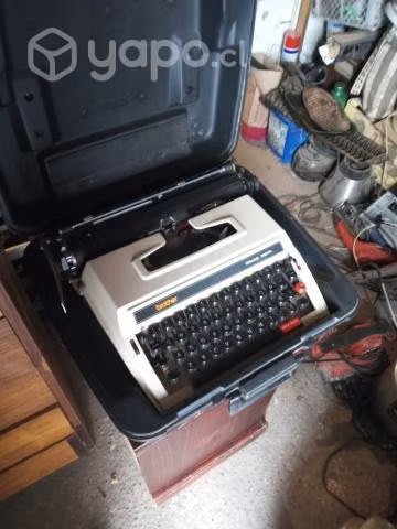 Máquina de escribir años 80-90. Brother - Imagen 3