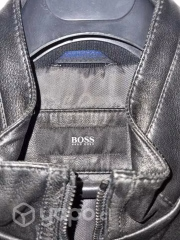 Casaca de cuero Hugo Boss