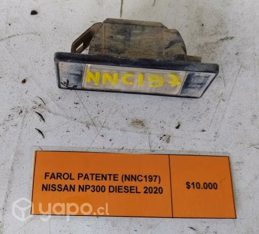Farol Patente (NNC197) Nissan NP300 Diesel 2020