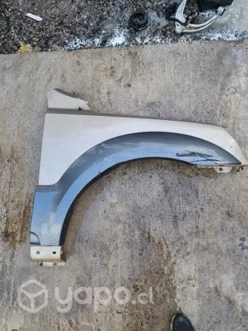 Tapabarro delantero derecho Kia Sorento 2009