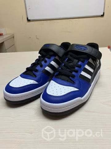 Adidas Forum US 9.5