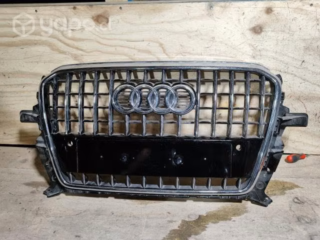 Máscara Audi Q /m01jrgd
