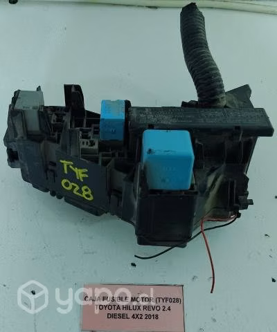 Caja Fusible Motor Toyota Hilux Revo 2.4 2018