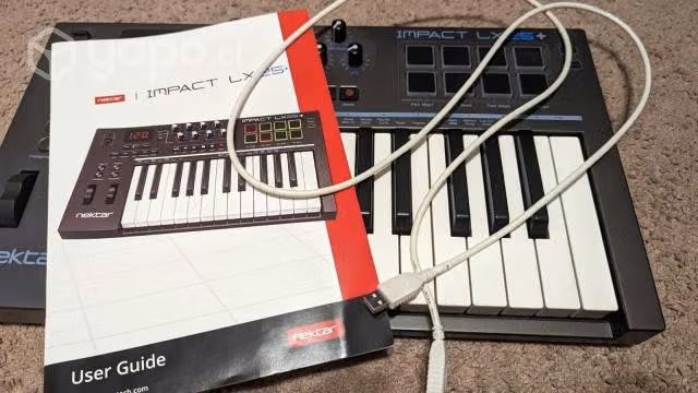 Nektar IMPACT LX25+ 25 Keys 8 Pads MIDI Controller