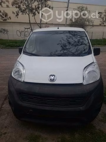 Frontal fiat ram 700 van - Imagen 3