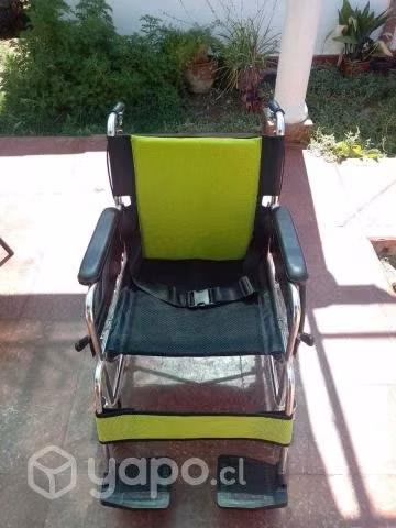 Silla de ruedas de la marca First Care - Imagen 2