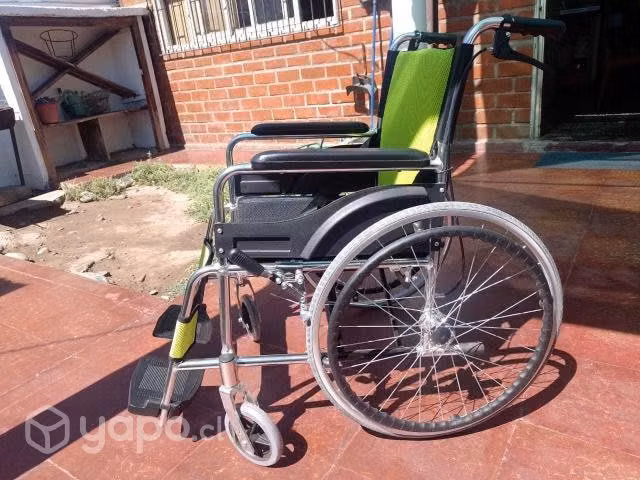 Silla de ruedas de la marca First Care - Imagen 5