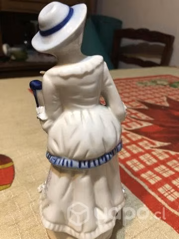 Figura loza china - señora antigua - Imagen 2