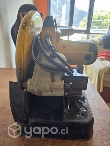 Trozadora de metal DeWalt