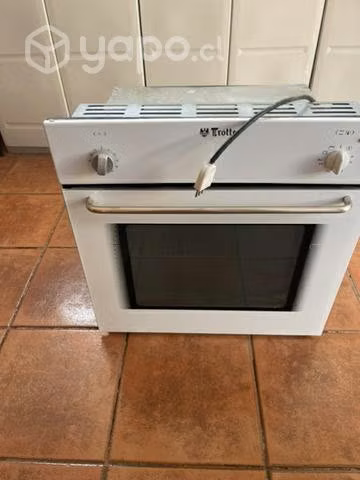 Horno empotrado y cocina encimera ambos eléctricos