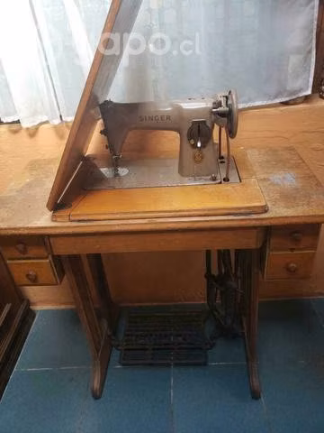Antigua. Maquina de coser