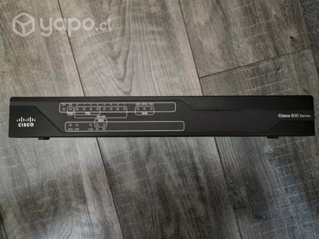 Router Cisco 800 (891F)