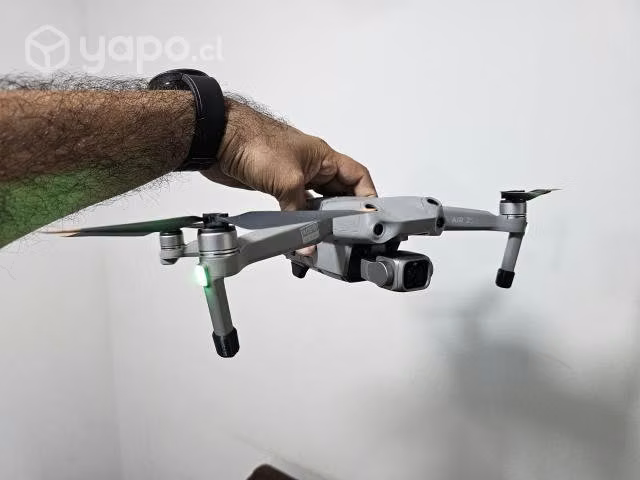 Dron DJI Air 2 S