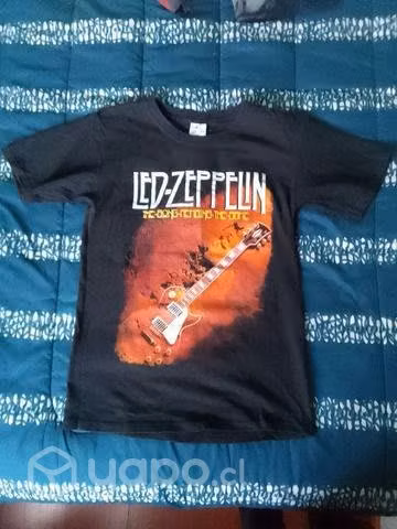 Poleras rockeras