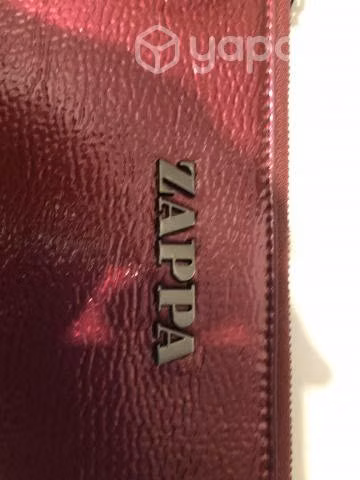 Billetera Zappa de color burdeo ,sin uso - Imagen 3