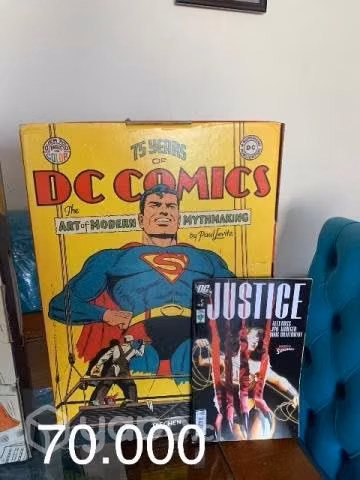 Comics figuras y dvds variados
