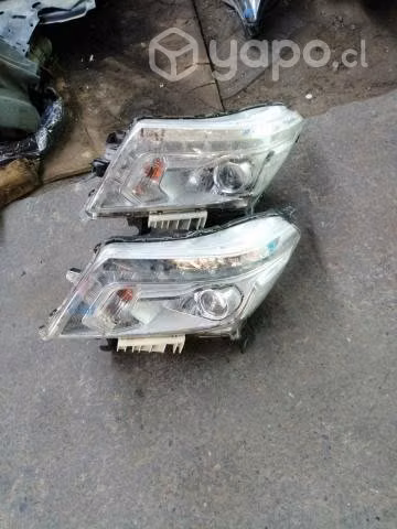 Optico izquierdo nissan np300 con led original