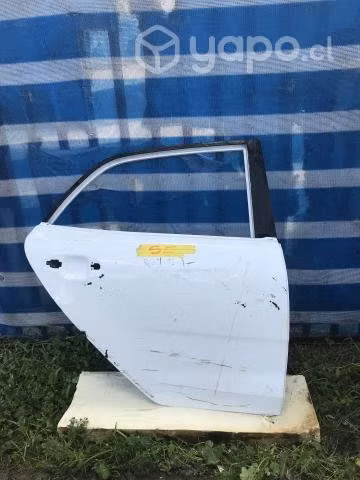 Puerta trasera derecha Kia Rio 4