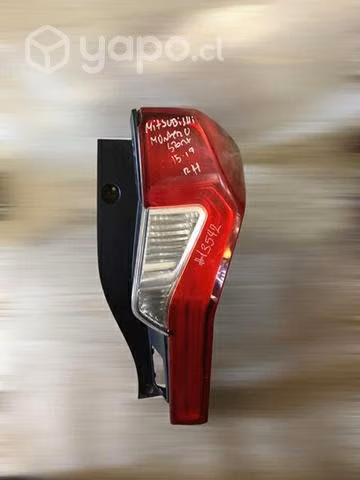 Foco trasero rh Mitsubishi Montero sport 2015-2019