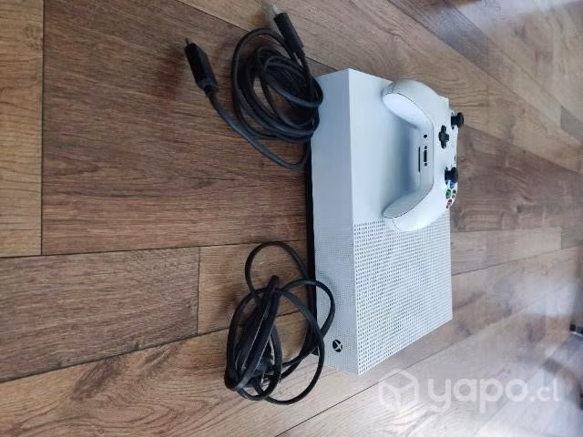 Xbox One S usada