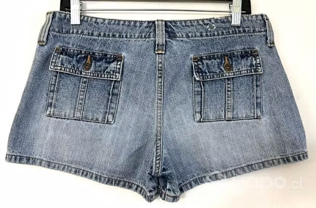 Short No Elástico Marca Lei Talla 40 Celeste