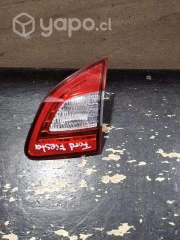 Foco Ford Fiesta Rh 2011 /m01nj2