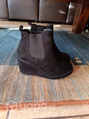 Zapatos número 37