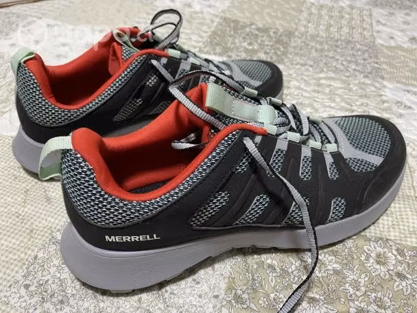 Zapatillas merrell 44
