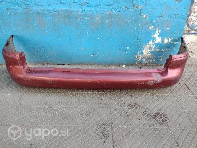 Parachoque tras Hyundai trajet 2001-2004 - Imagen 2