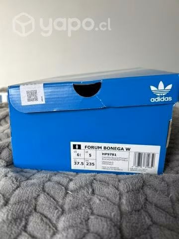 Zapatillas adidas HelloKitty - Imagen 4