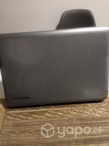 Notebook Toshiba I3 - Imagen 3