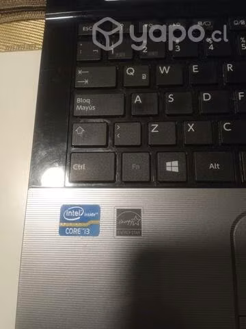 Notebook Toshiba I3 - Imagen 2