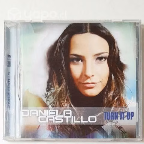 Daniela Castillo / Turn It Up