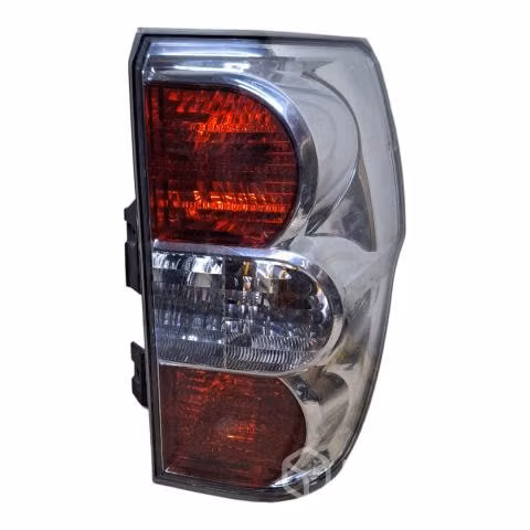 Foco rh derecho suzuki grand vitara 2006/2020