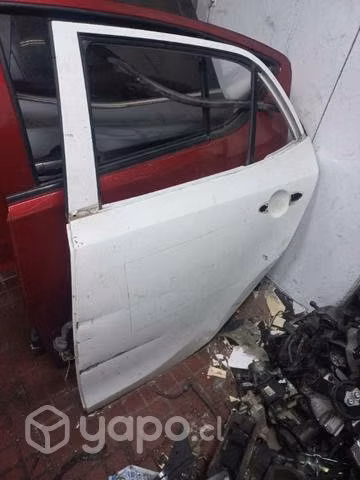 Puerta trasera izquierda kia morning 2021