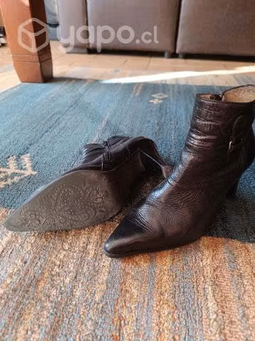 Zapatos de cuero