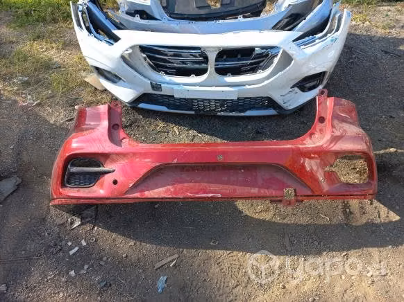 Parachoque trasero MG ZX ORIGINAL impecable