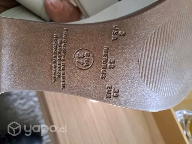 Sandalias