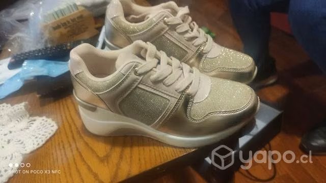 Zapatillas mujer