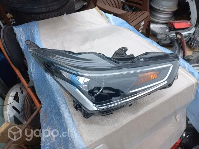 Óptico derecho Toyota AYGO ORIGINAL 2023