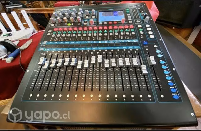 Mixer Allen & heath Qu16