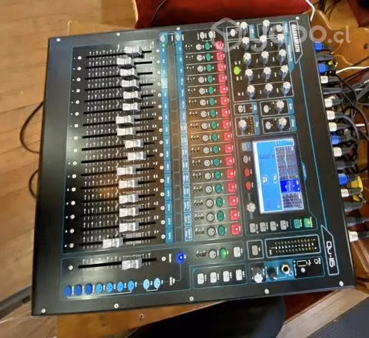 Mixer Allen & heath Qu16