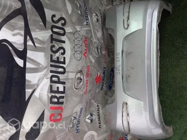 Parachoque trasero chevrolet sail 2015