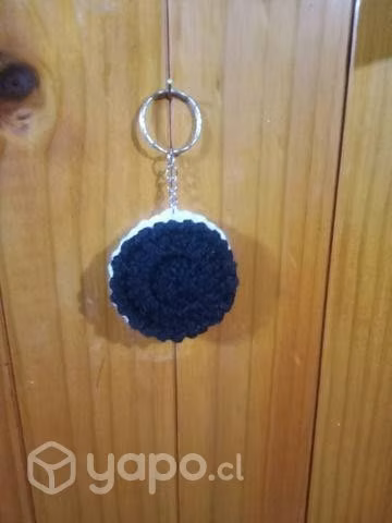Llaveros tejidos