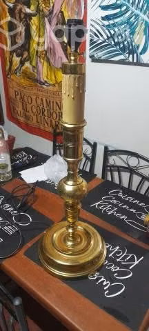 Lámpara de bronce